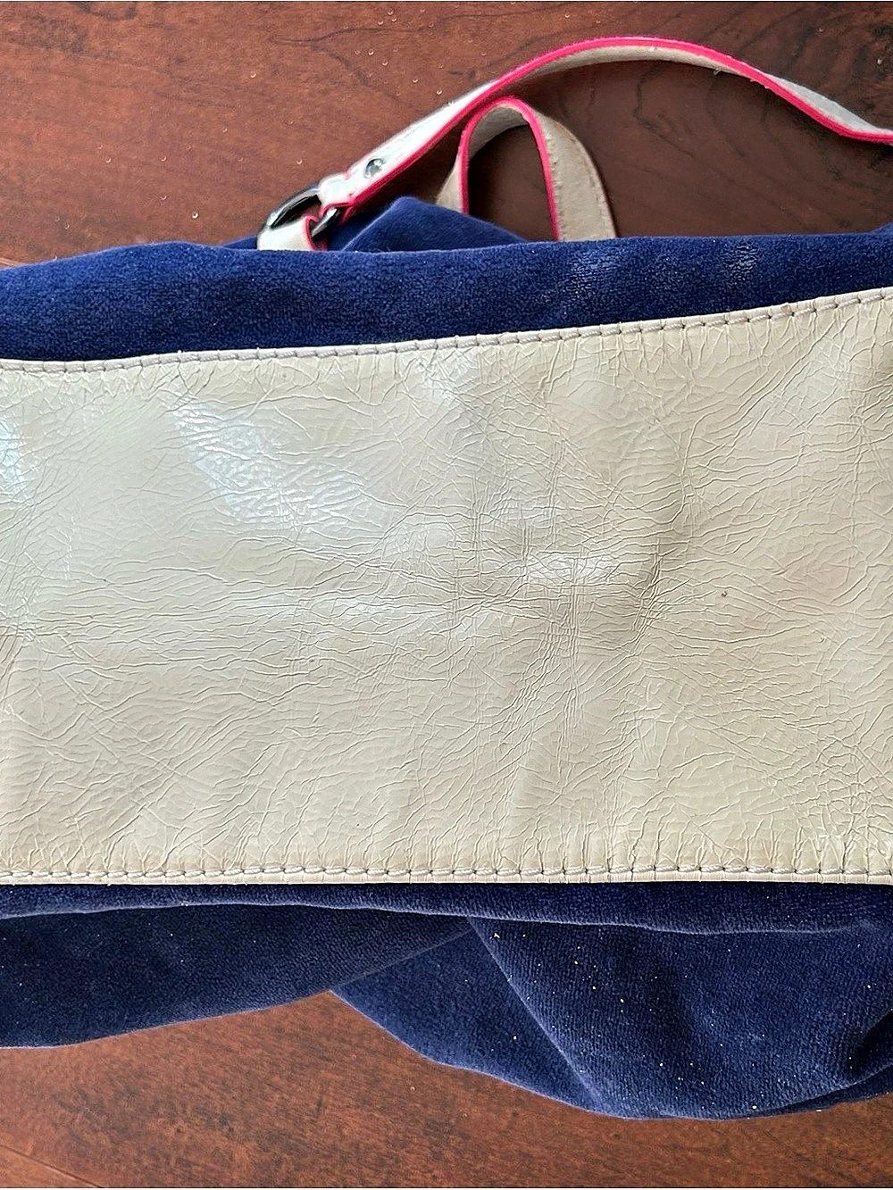 Juicy Couture Shoulder Bag Tote in Blue & White - Picture 5 of 6